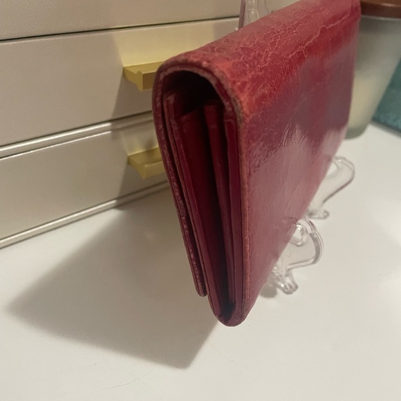 Miu Miu crocodile embossed Wallet in Peonia Fuschia - Picture 14 of 16